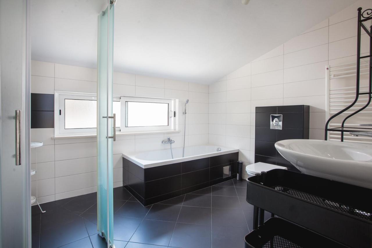 Apartments Leut 80M From The Sea Podgora Δωμάτιο φωτογραφία