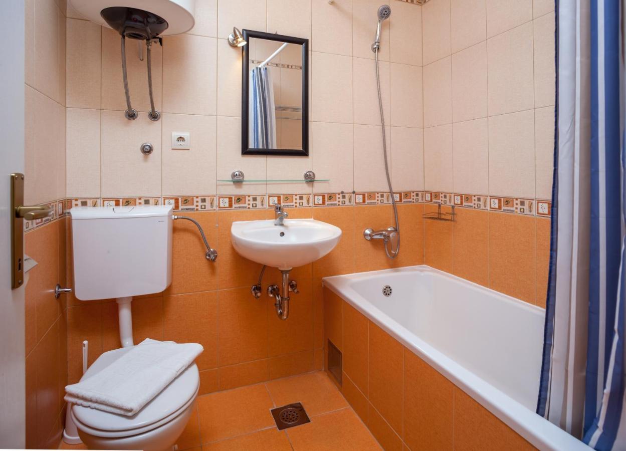 Apartments Leut 80M From The Sea Podgora Δωμάτιο φωτογραφία