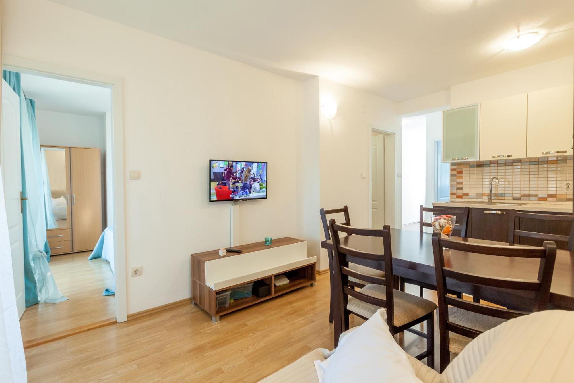 Apartments Leut 80M From The Sea Podgora Δωμάτιο φωτογραφία