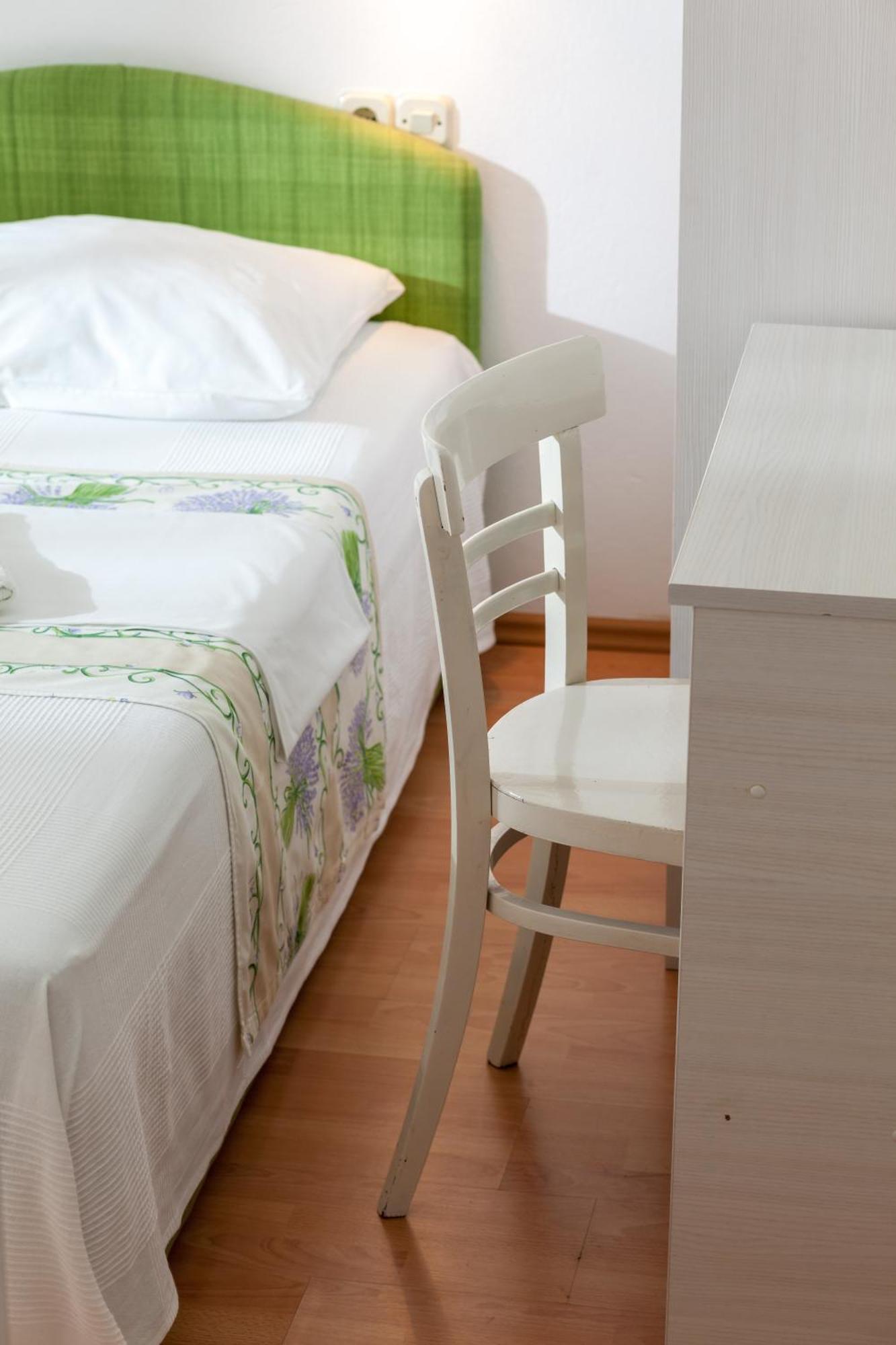 Apartments Leut 80M From The Sea Podgora Δωμάτιο φωτογραφία