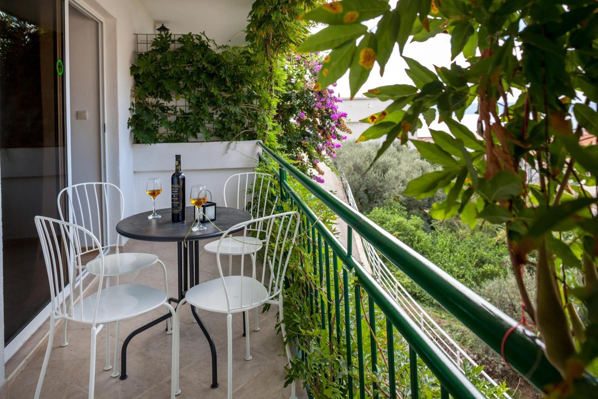 Apartments Leut 80M From The Sea Podgora Δωμάτιο φωτογραφία